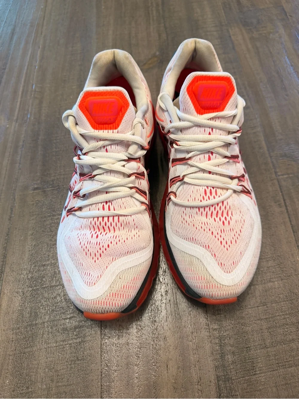 Nike Air Max White Black Bright Crimson Running Shoes Men's Size 9.5